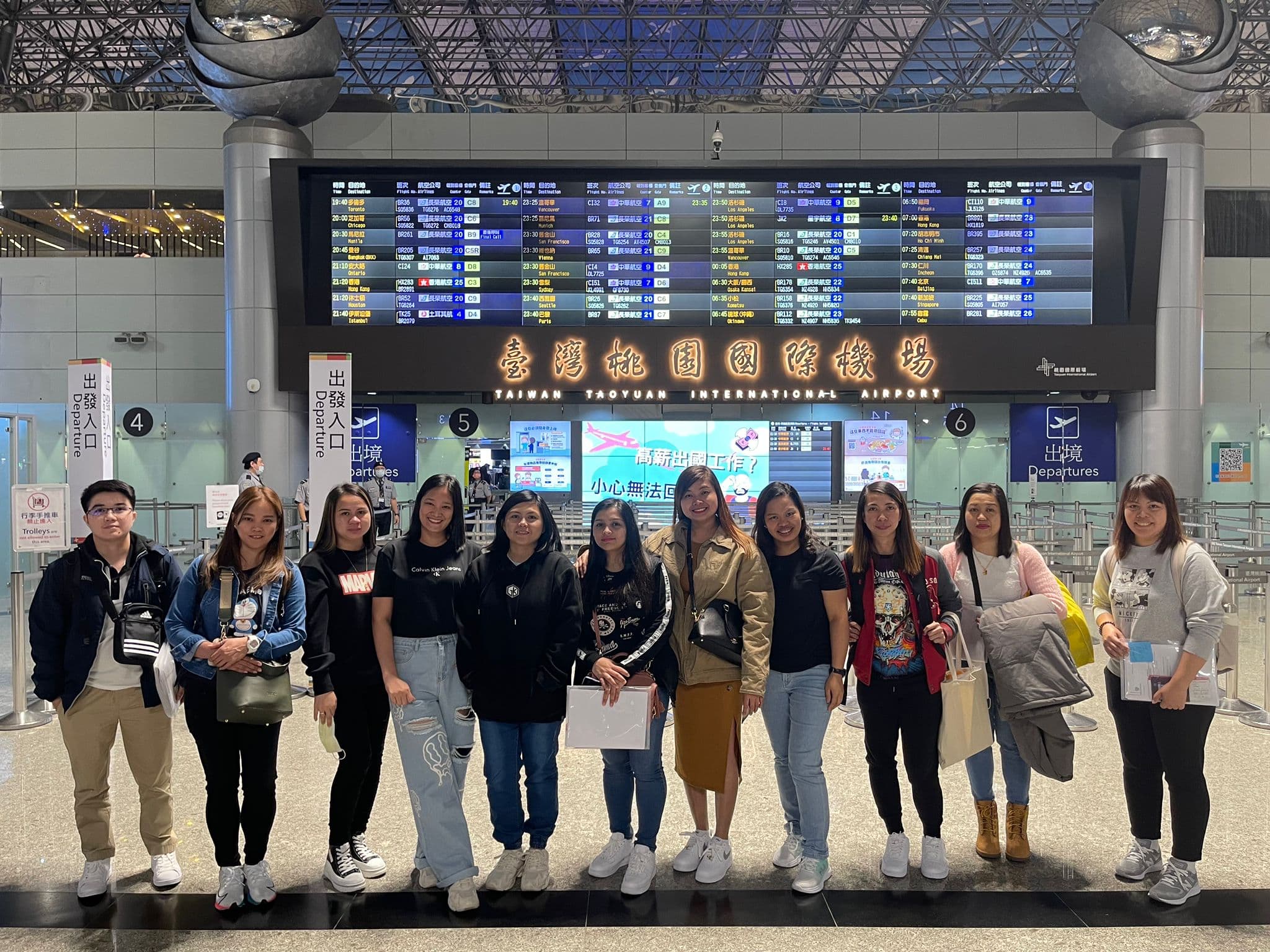 Twin Star applicants at the departure hall of Taiwan Taoyuan International Airport